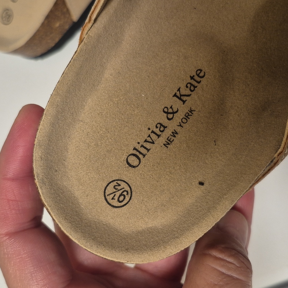 Olivia & Kate Clogs (91/2) Nwt - Picture 2 of 9